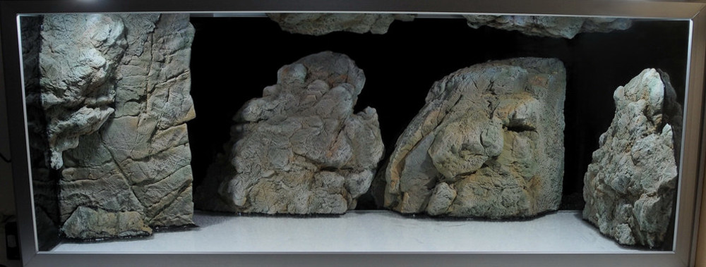 Aqua Terra Rockwall Granit 310 L.jpg
